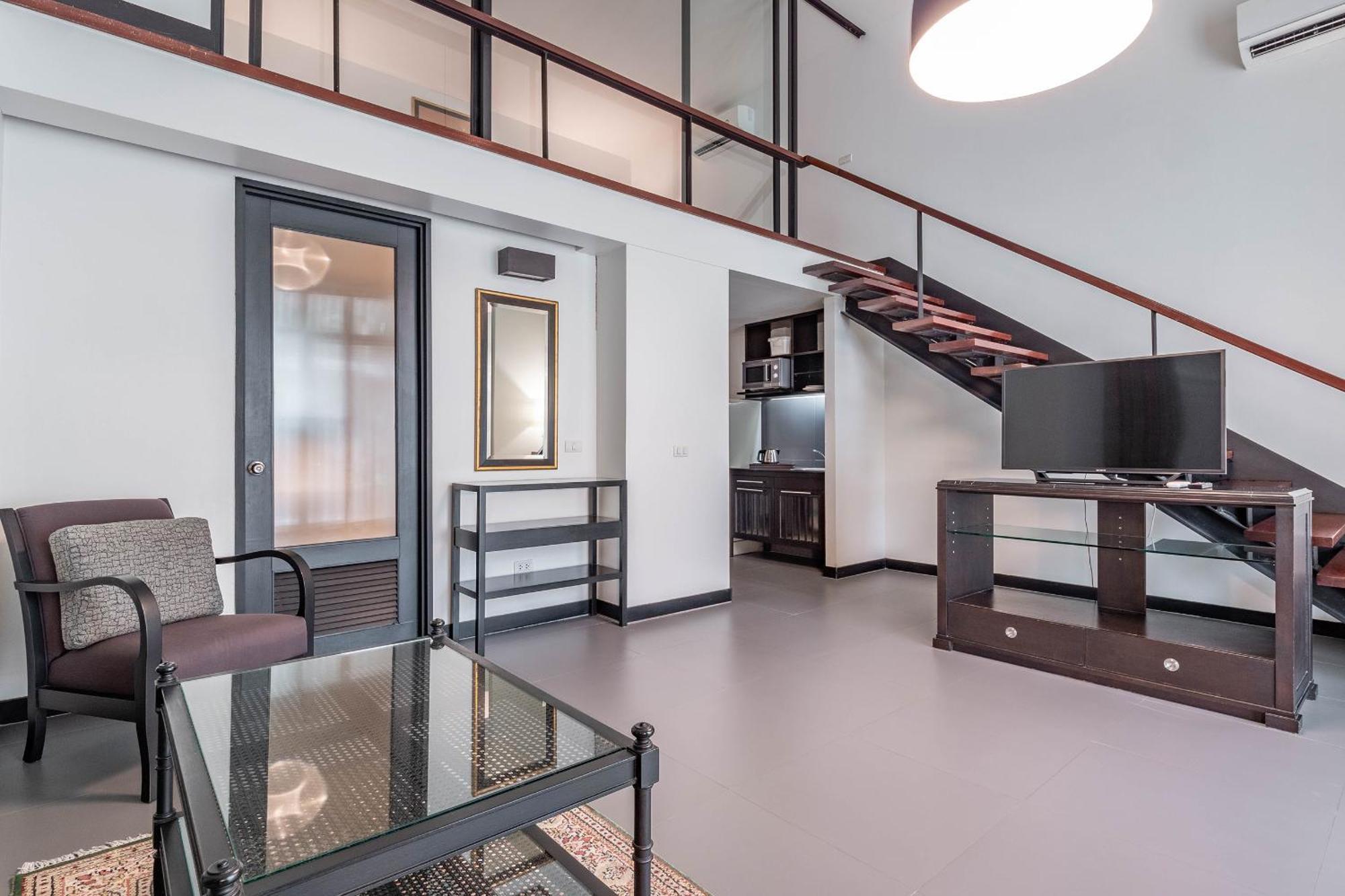 Luxe Residence Pattaya Bagian luar foto