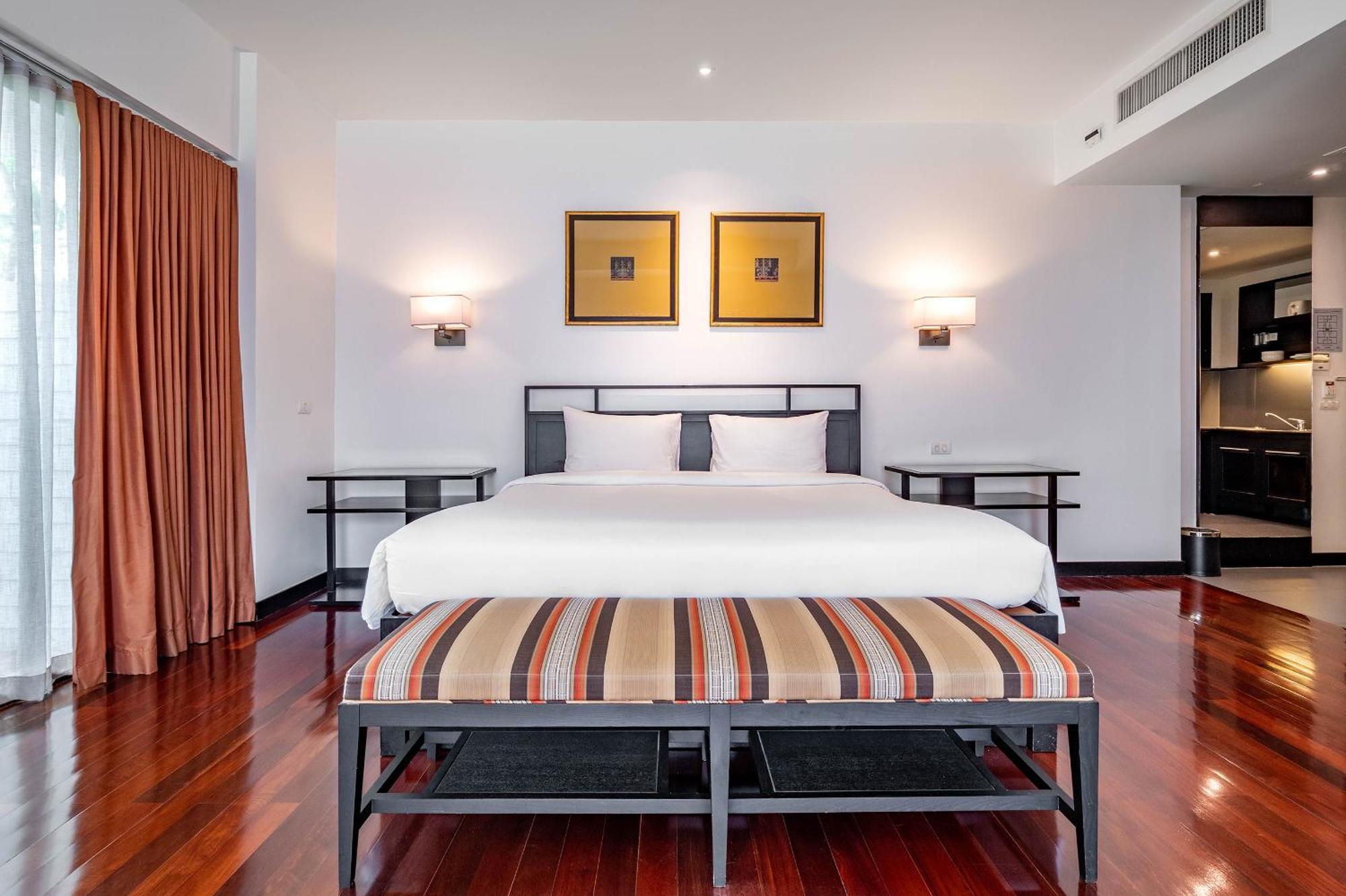 Luxe Residence Pattaya Bagian luar foto